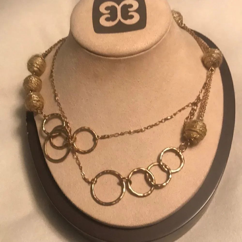 Beautiful Gold Necklace!!